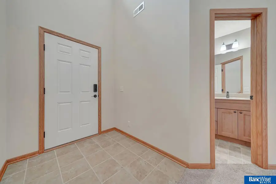 8976 Buckshot Road, Lincoln, NE 68507 - Image #3