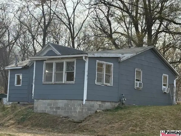 517 Mulberry Street, Peru, NE 68421