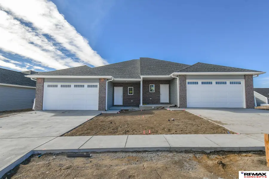 5829 S 94th Street, Lincoln, NE 68526 - Image #2