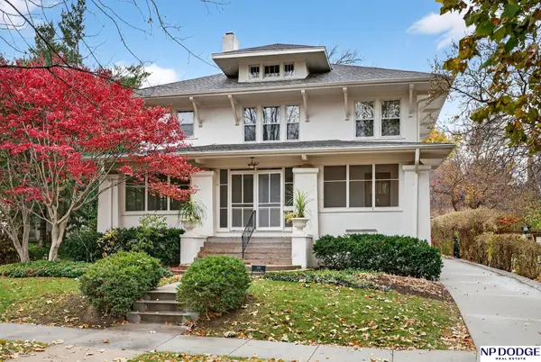 320 S 52nd Street, Omaha, NE 68132