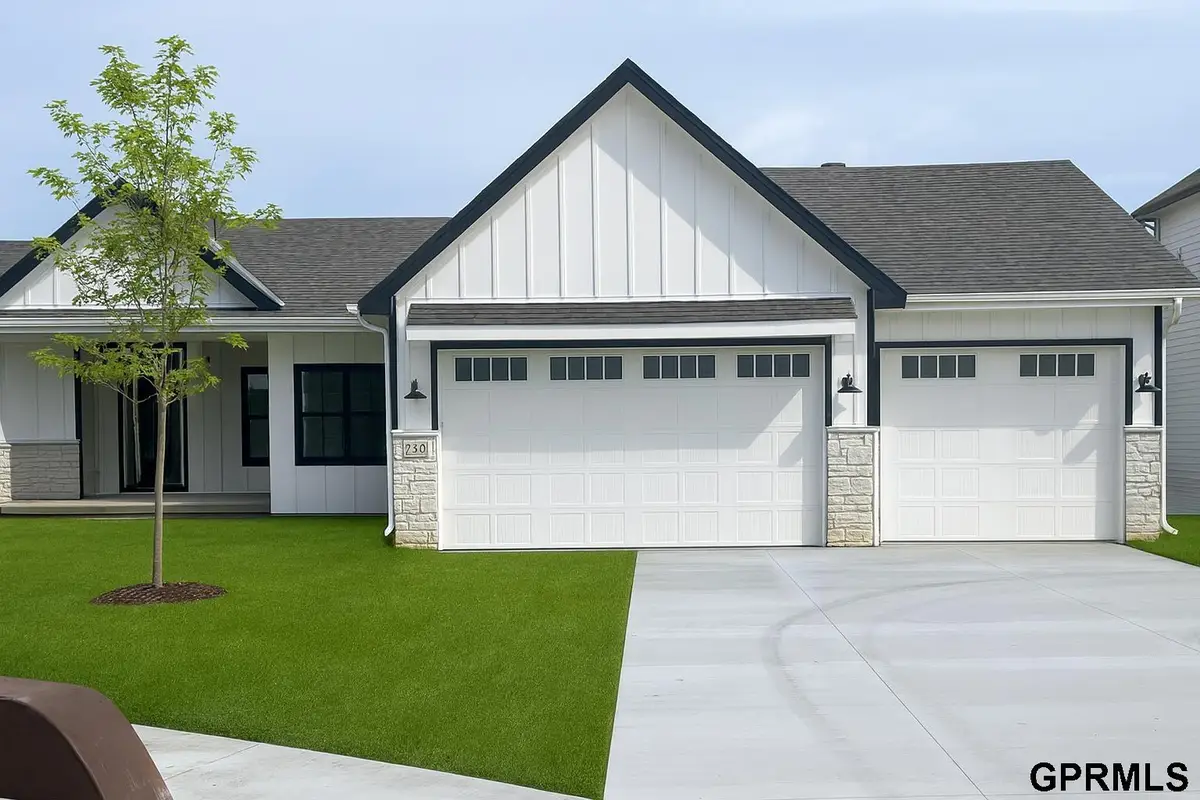 11363 N 170 Street, Bennington, NE 68007 - Image #1