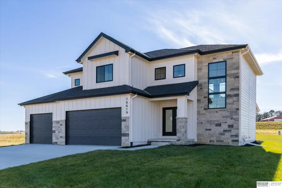 16619 Abigail Street, Bennington, NE 68007 - Image #3