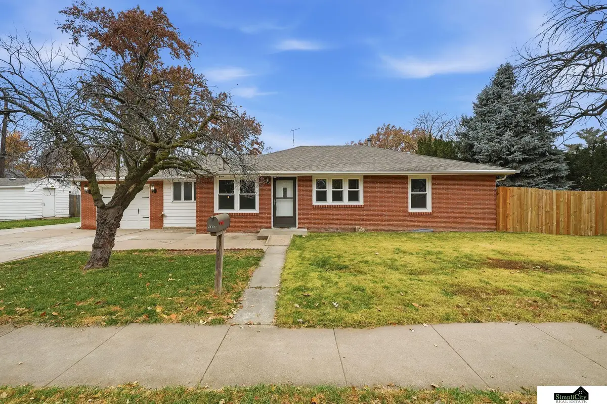 1505 S 40th Street, Lincoln, NE 68506 - #1