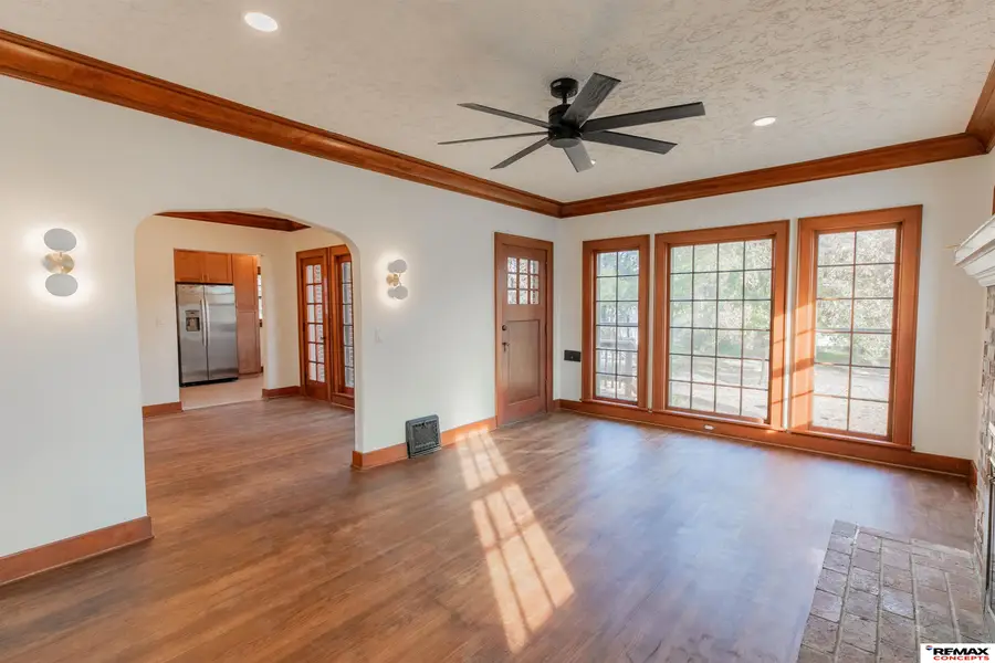 135 S 35th Street, Lincoln, NE 68510 - Image #2