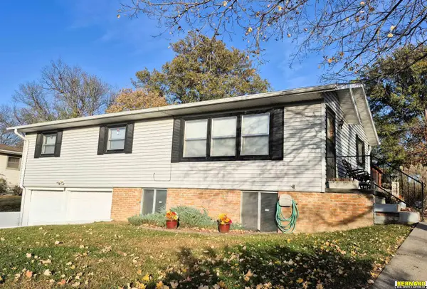 1622 Central Avenue, Auburn, NE 68305