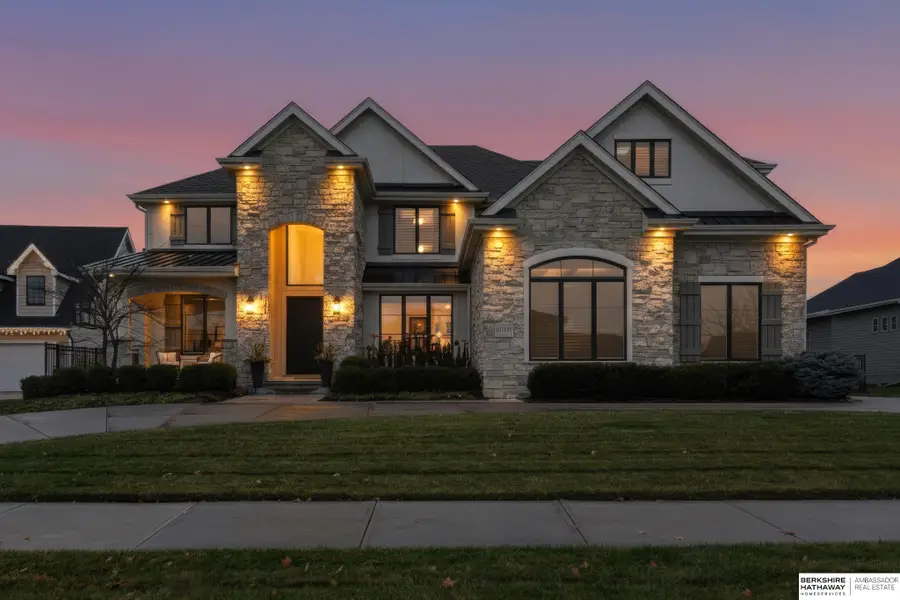 21815 Marinda Street, Elkhorn, NE 68022 - Image #2