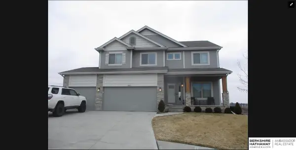 5165 N 177th Avenue, Omaha, NE 68116