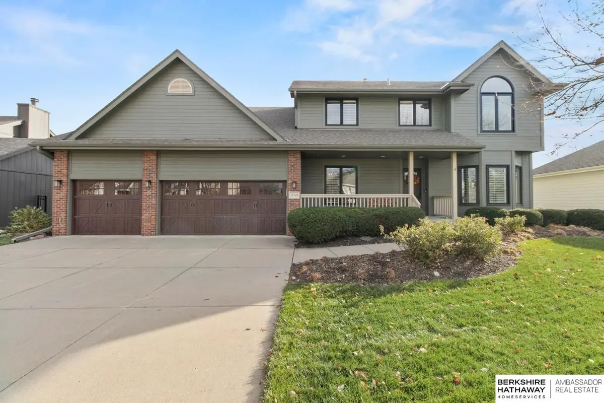 15719 Sahler Street, Omaha, NE 68116 - Image #1