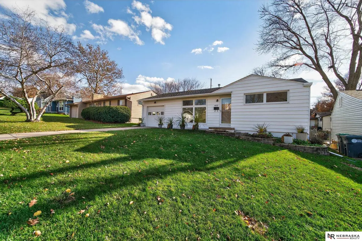 4709 Valley Street, Omaha, NE 68106 - #1