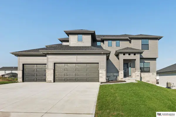 11920 S 109th Street, Papillion, NE 68046