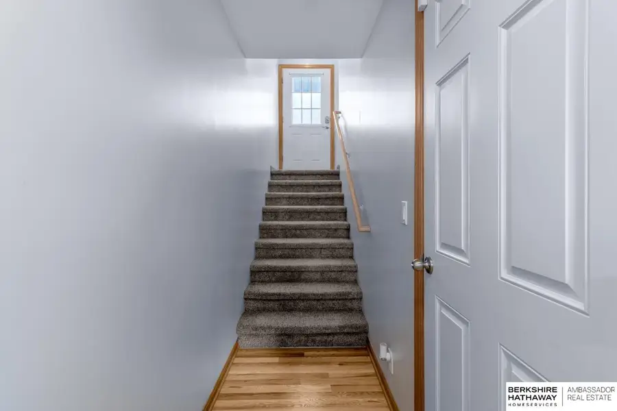 16708 Crown Point Plaza, Omaha, NE 68116 - Image #3