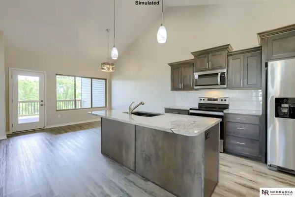 8843 S 47th Street, Lincoln, NE 68516