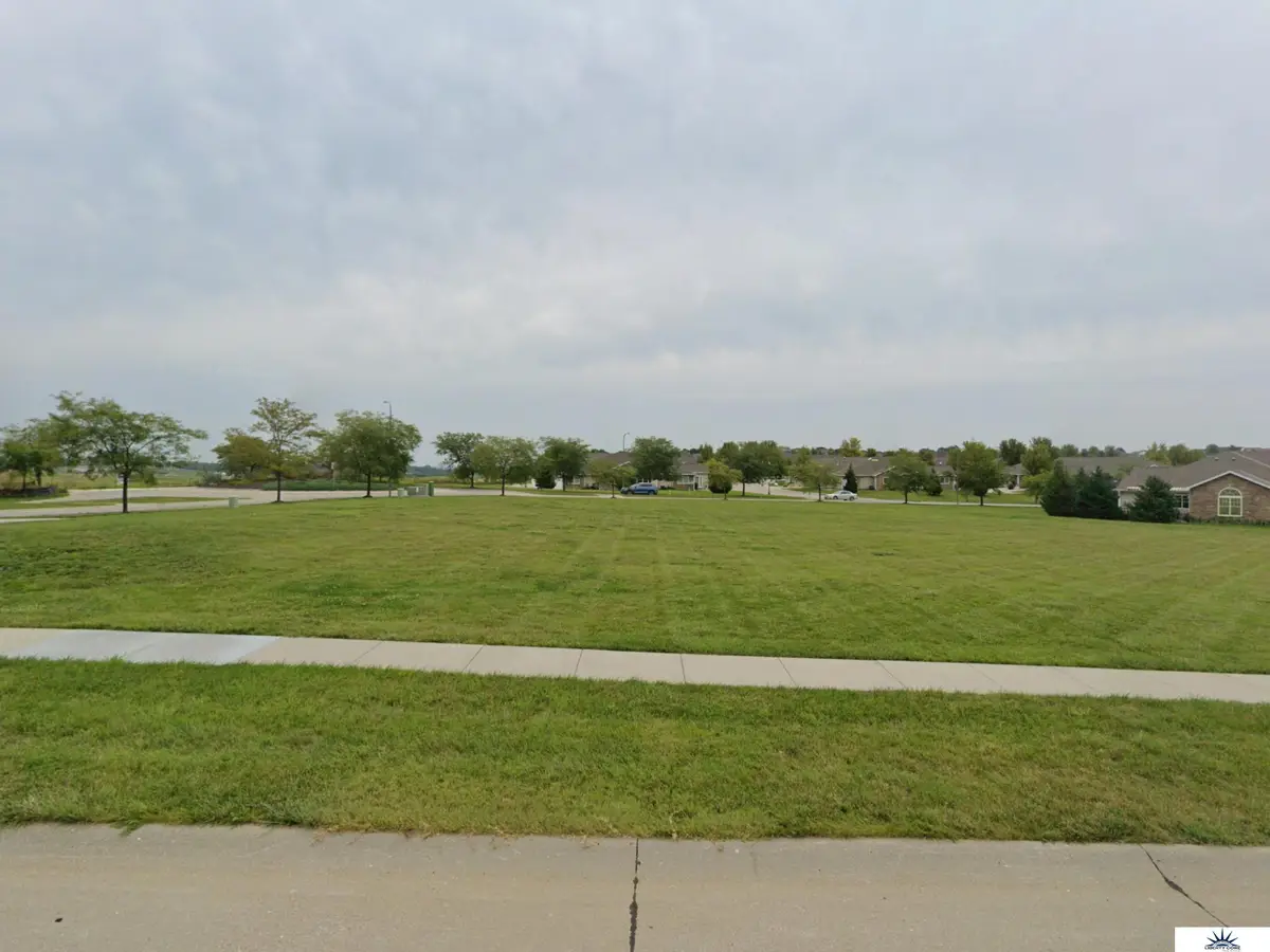 16110 Davidson Plaza, Bennington, NE 68007 - #1