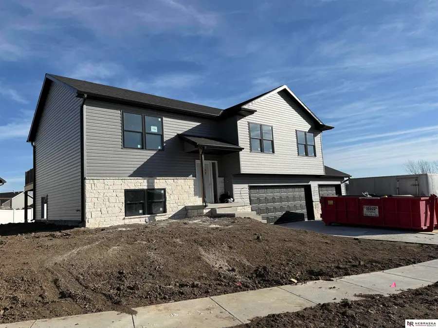 1722 NW 55th Street, Lincoln, NE 68528 - Image #3
