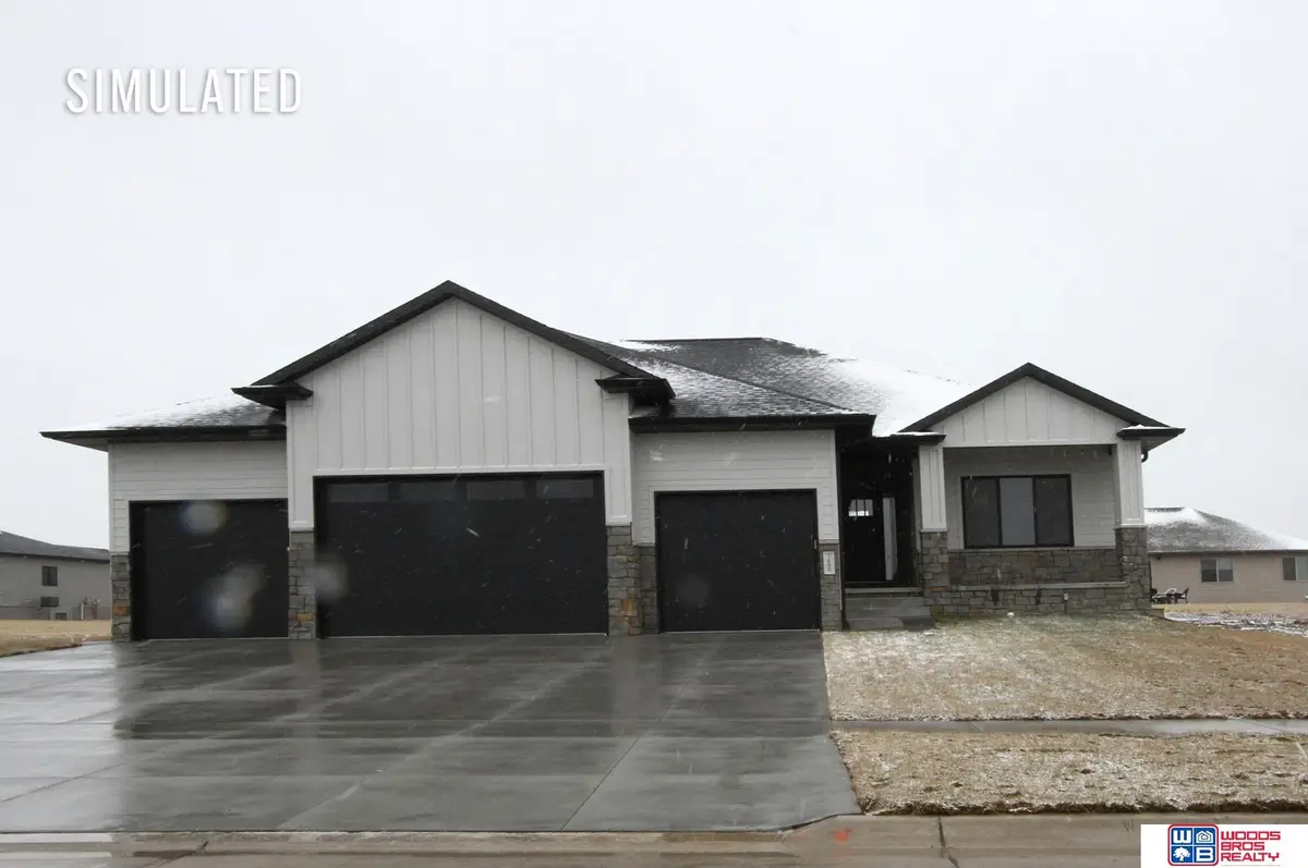 9301 Castle Pine Drive, Lincoln, NE 68516 - Image #1