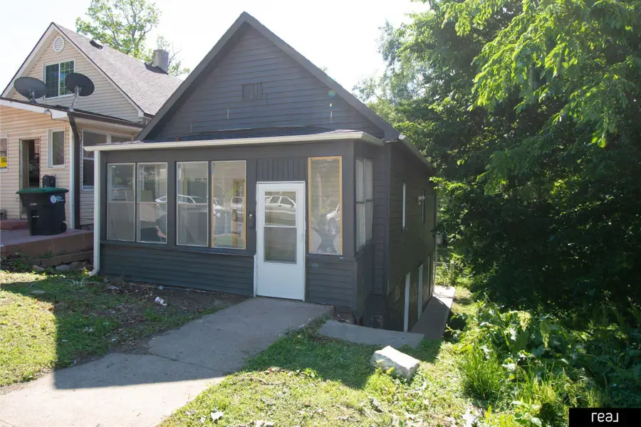1204 S 27 Street, Omaha, NE 68105 - Image #3
