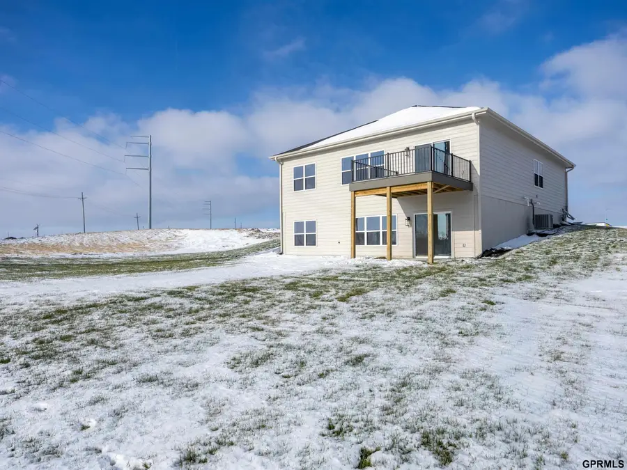 5117 S 198th Avenue, Omaha, NE 68135 - Image #2