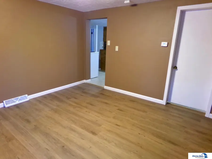 1118 Bell Street, Beatrice, NE 68310 - #3