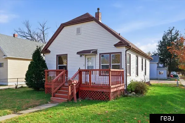 2555 Avenue C Avenue, Council Bluffs, IA 51501