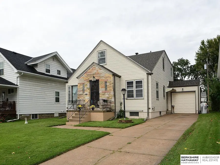 3818 T Street, Omaha, NE 68107 - #2