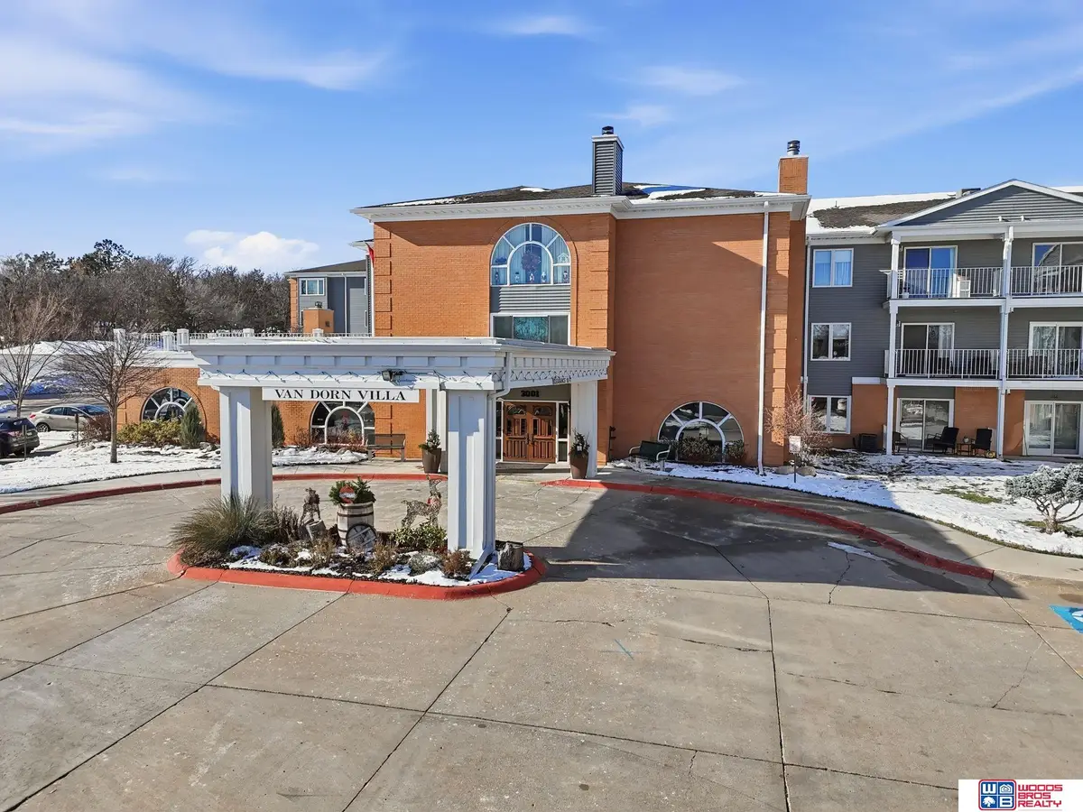 3001 S 51st Street Court #412, Lincoln, NE 68506 - Image #1