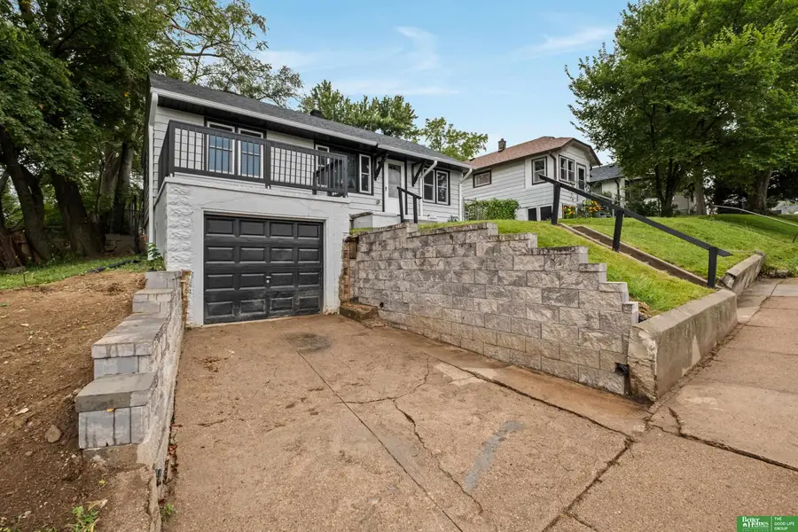 3849 Grover Street, Omaha, NE 68105 - Image #3