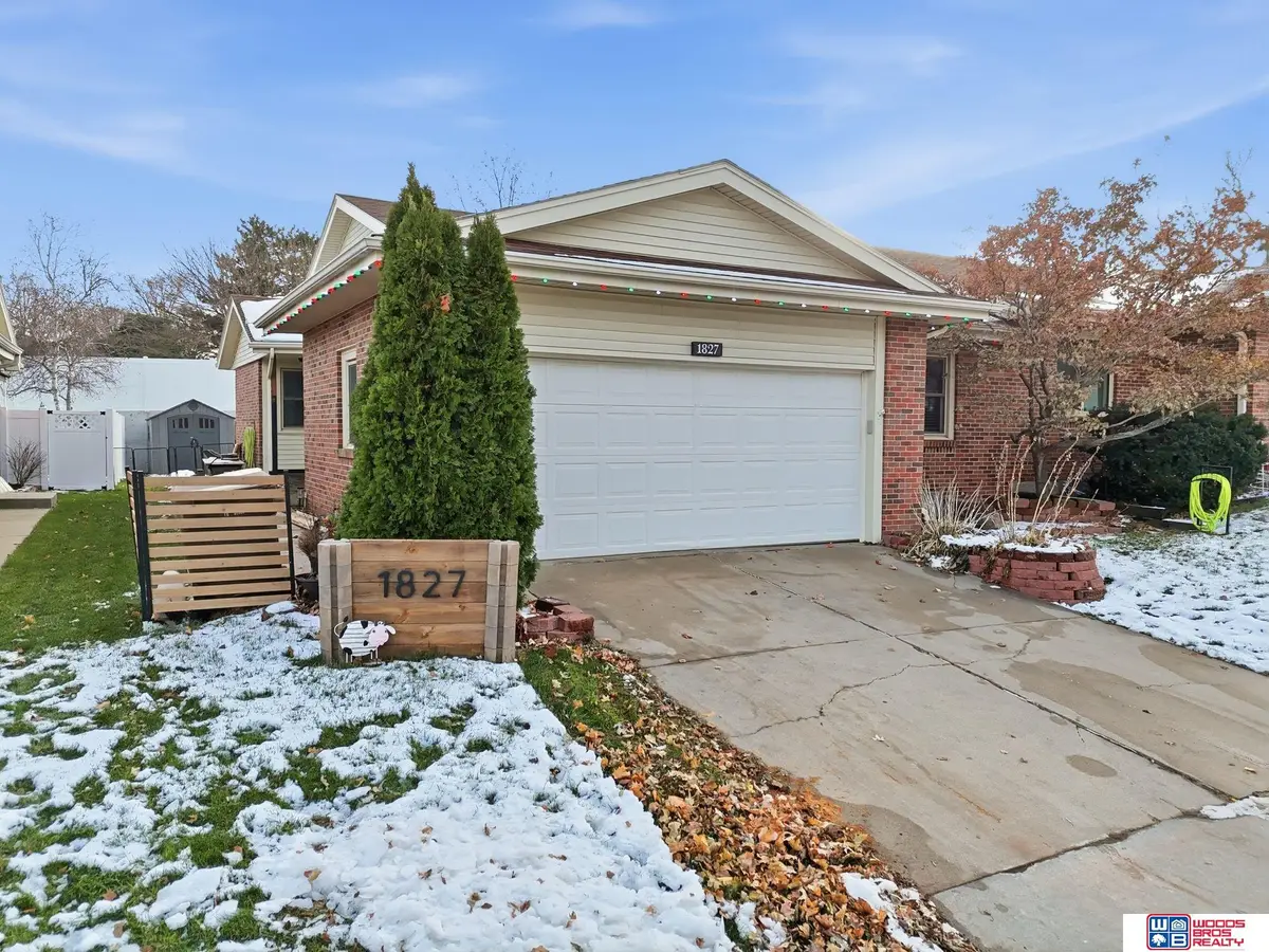 1827 Normandy Lane, Lincoln, NE 68512 - Image #1