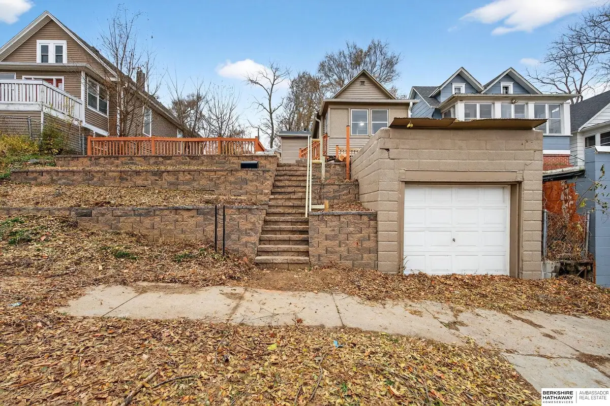5030 S 18th Street, Omaha, NE 68107 - #1