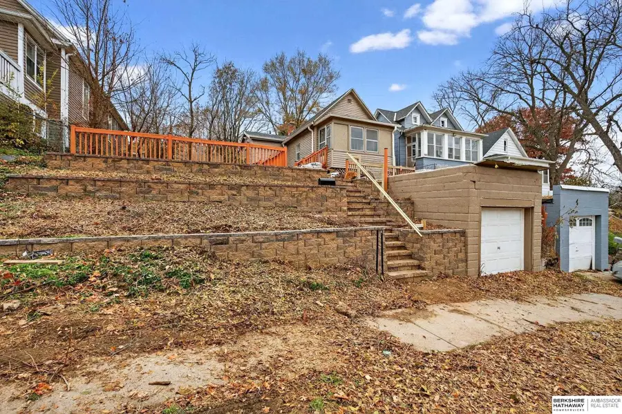 5030 S 18th Street, Omaha, NE 68107 - #2