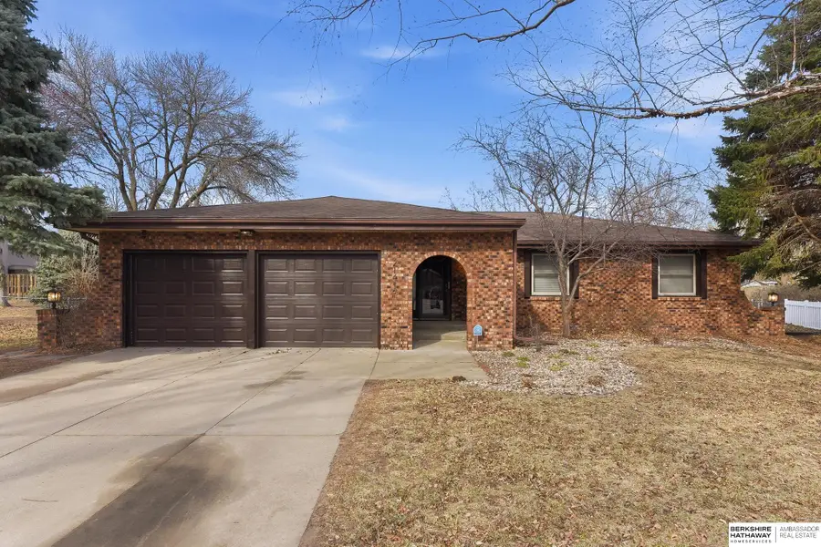 21416 Shamrock Circle, Elkhorn, NE 68022 - #2