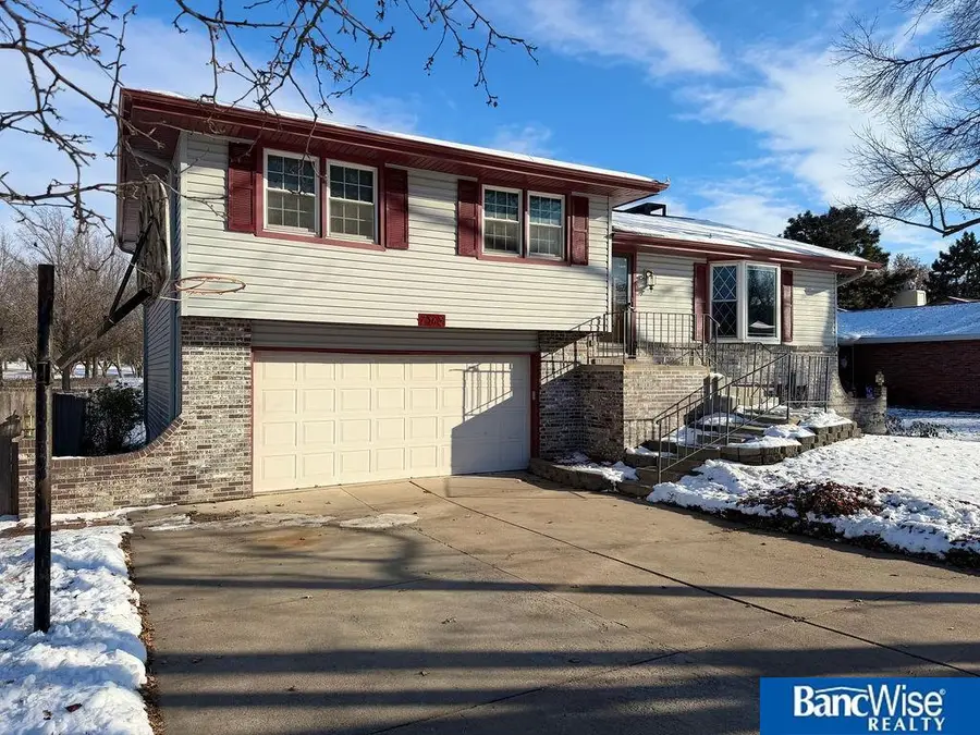 7363 Yosemite Drive, Lincoln, NE 68507 - Image #3
