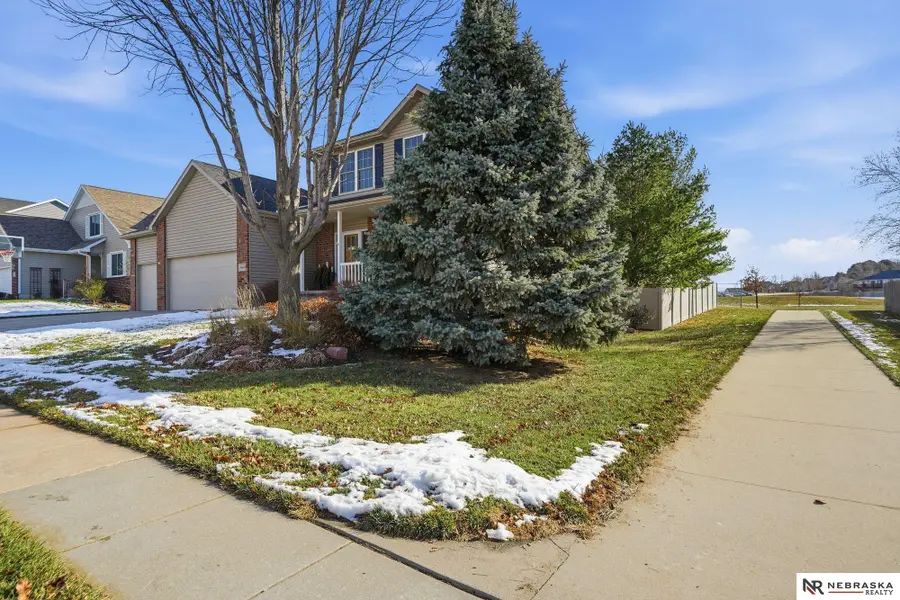 9437 Oakville Road, Lincoln, NE 68526 - Image #2