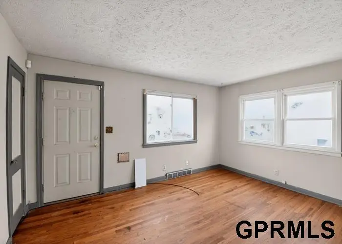 3927 Gold Street, Omaha, NE 68105 - Image #3