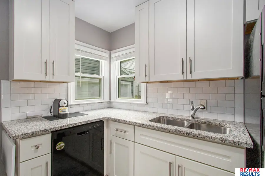 2107 S 35 Street, Omaha, NE 68105 - Image #3