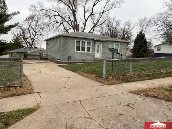 7545 Joseph Avenue, La Vista, NE 68128