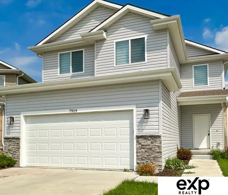 7919 N 93rd Street, Omaha, NE 68122 - Image #1