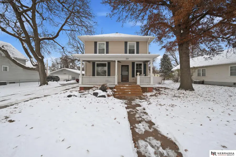 324 E 12th Street, Fremont, NE 68025 - Image #2
