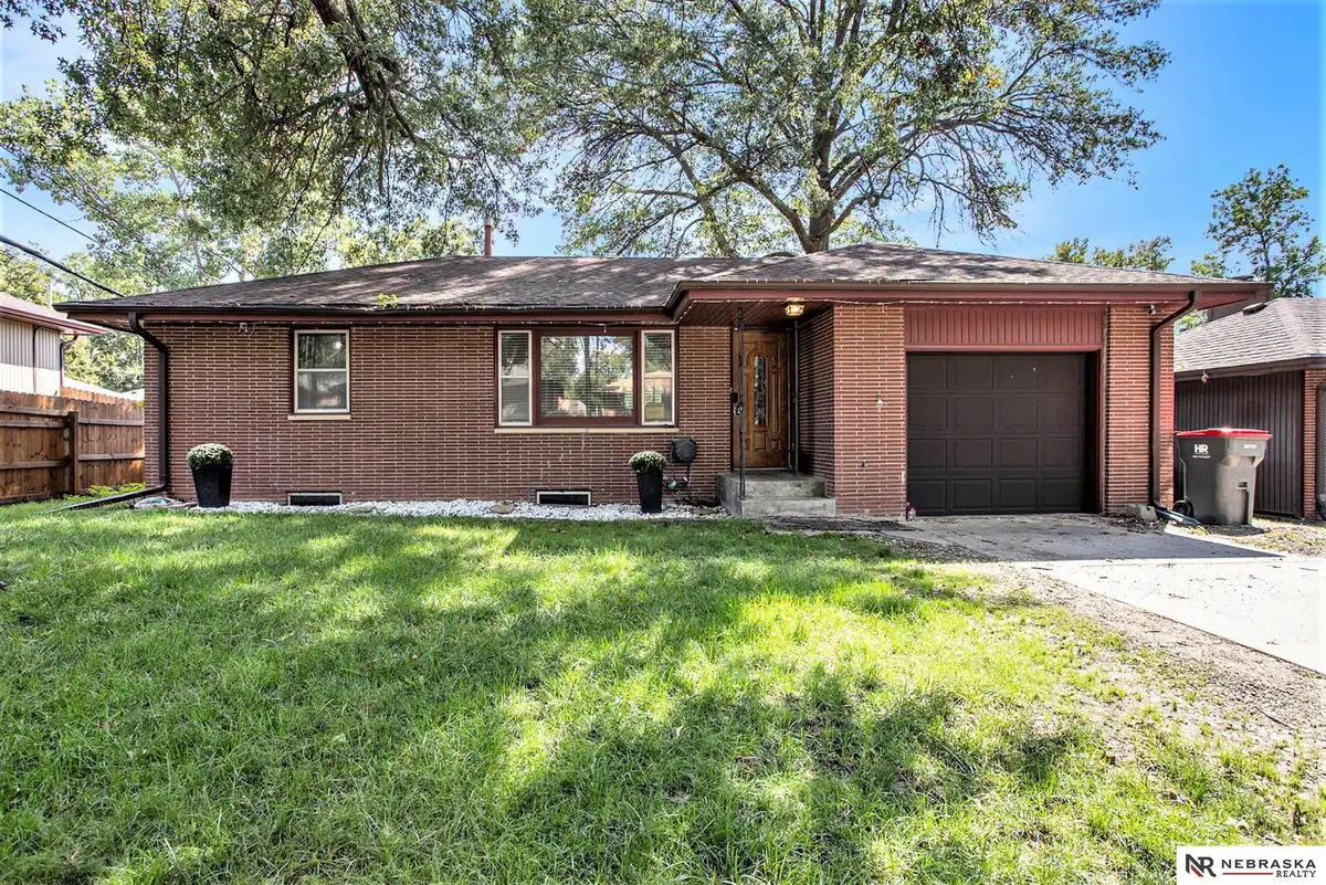 6121 Colby Street, Lincoln, NE 68505 - Image #1