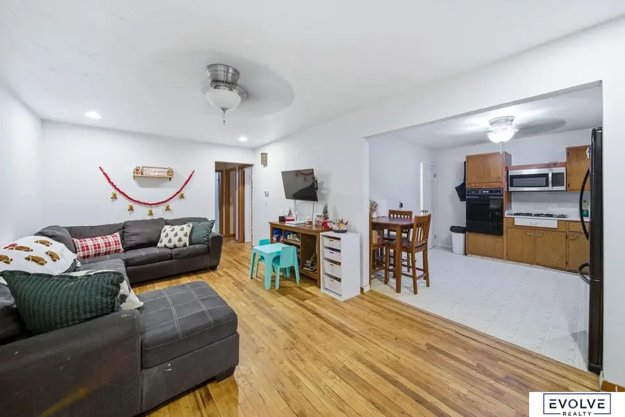 3227 Avenue J, Council Bluffs, IA 51501 - Image #2