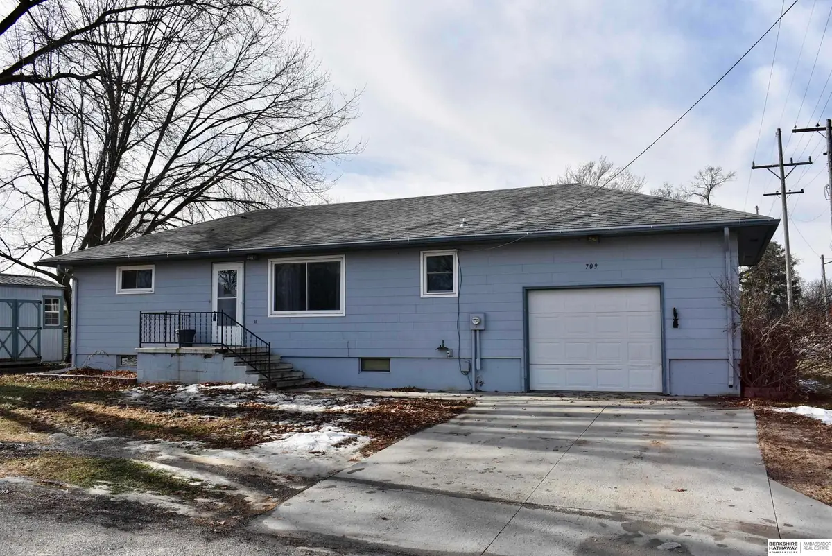 709 Bridge Street, Scribner, NE 68057 - Image #1