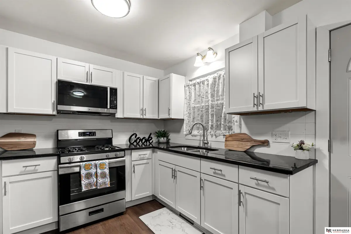 5004 N 48th Street, Omaha, NE 68104 - Image #1