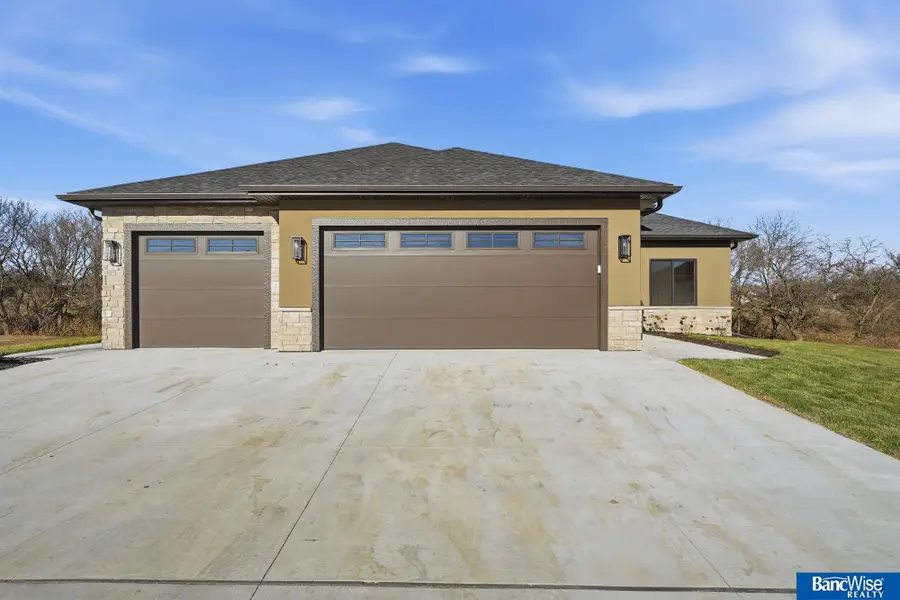 9134 Marbella Drive, Lincoln, NE 68520 - #3