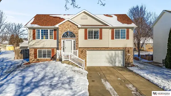 7811 S 34th Street Circle, Lincoln, NE 68516