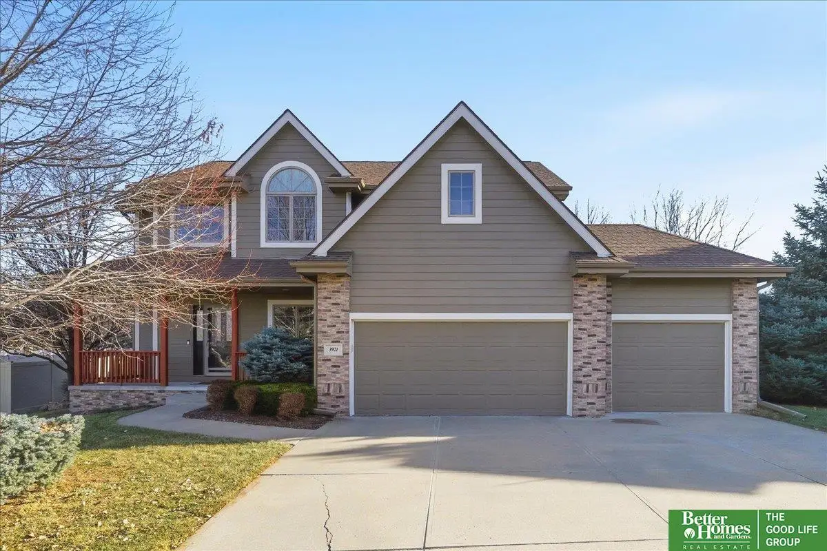 3921 S 192nd Avenue, Omaha, NE 68130 - Image #1