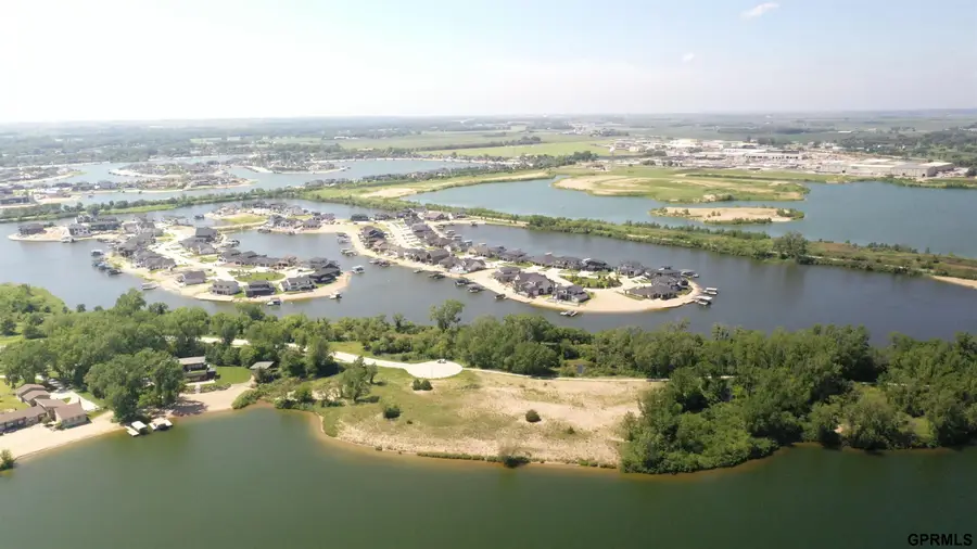 5705 284th Circle, Valley, NE 68064 - Image #2