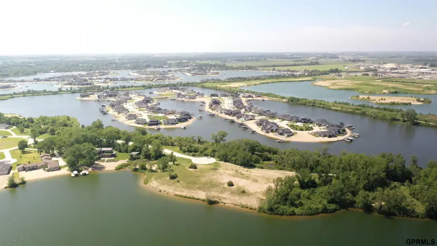 5713 N 284th Circle, Valley, NE 68064 - Image #2