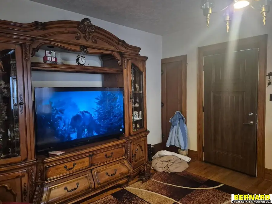 347 N 3rd Street, Tecumseh, NE 68450 - Image #2