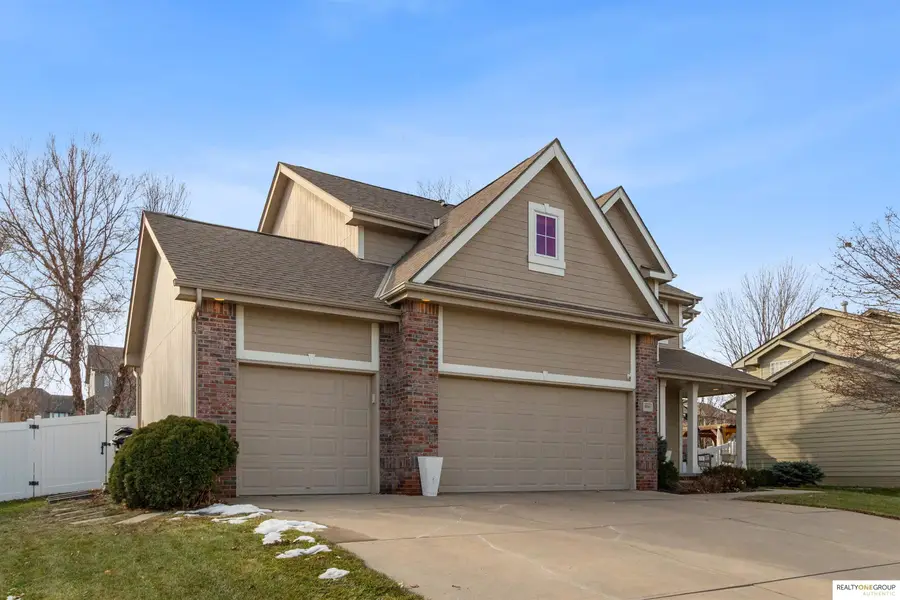18705 Josephine Street, Omaha, NE 68136 - Image #2