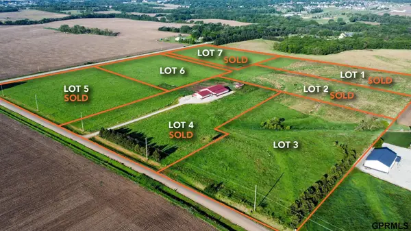 LOT 3 252 County Road, Seward, NE 68434