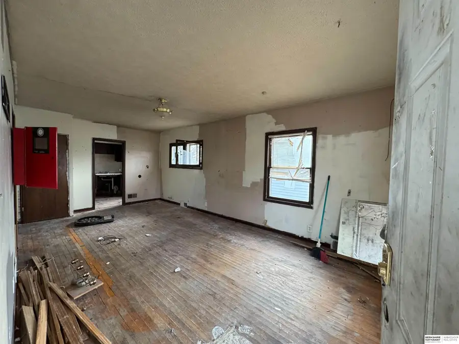 4819 N 47 Street, Omaha, NE 68104 - #2